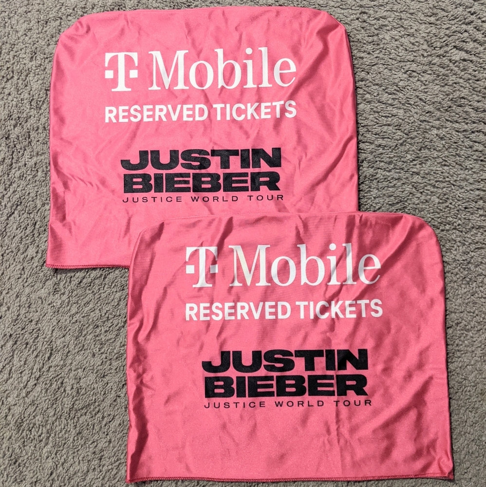 SET OF JUSTIN BIEBER JUSTICE TOUR CONCERT T•MOBILE RESERVE SEAT COVERS